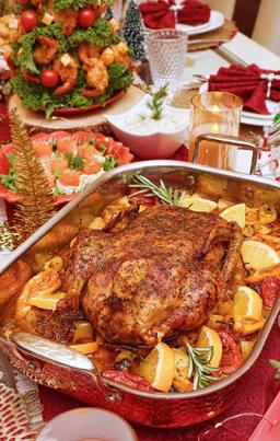 12 Awesome Christmas traditions from around the world